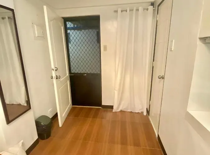 Aparthotel Tiny Hura Homes Ii Unit Visayas Avenue Qc 3*